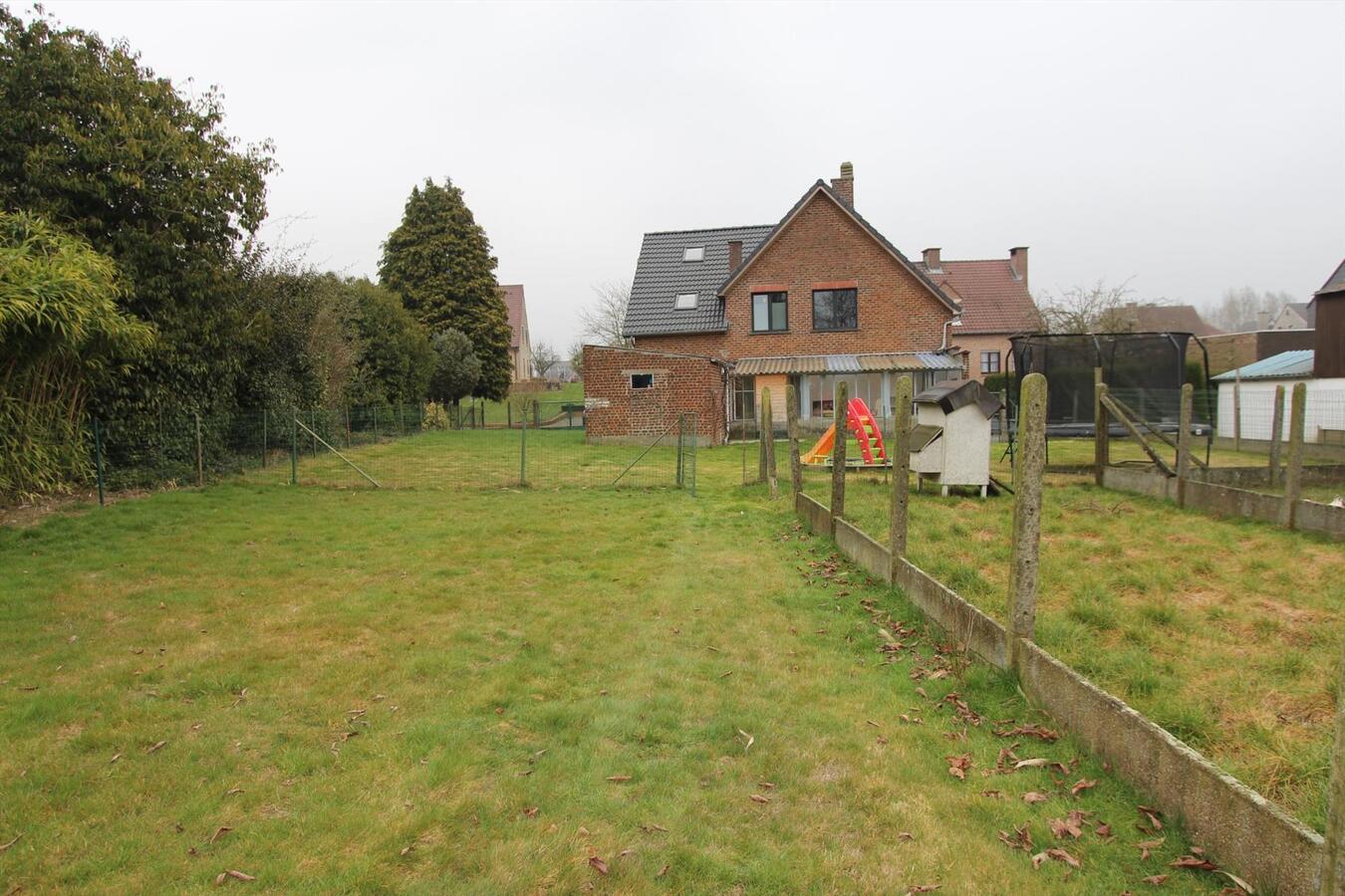 Villa met 3 slaapkamers te koop te Nederhasselt 