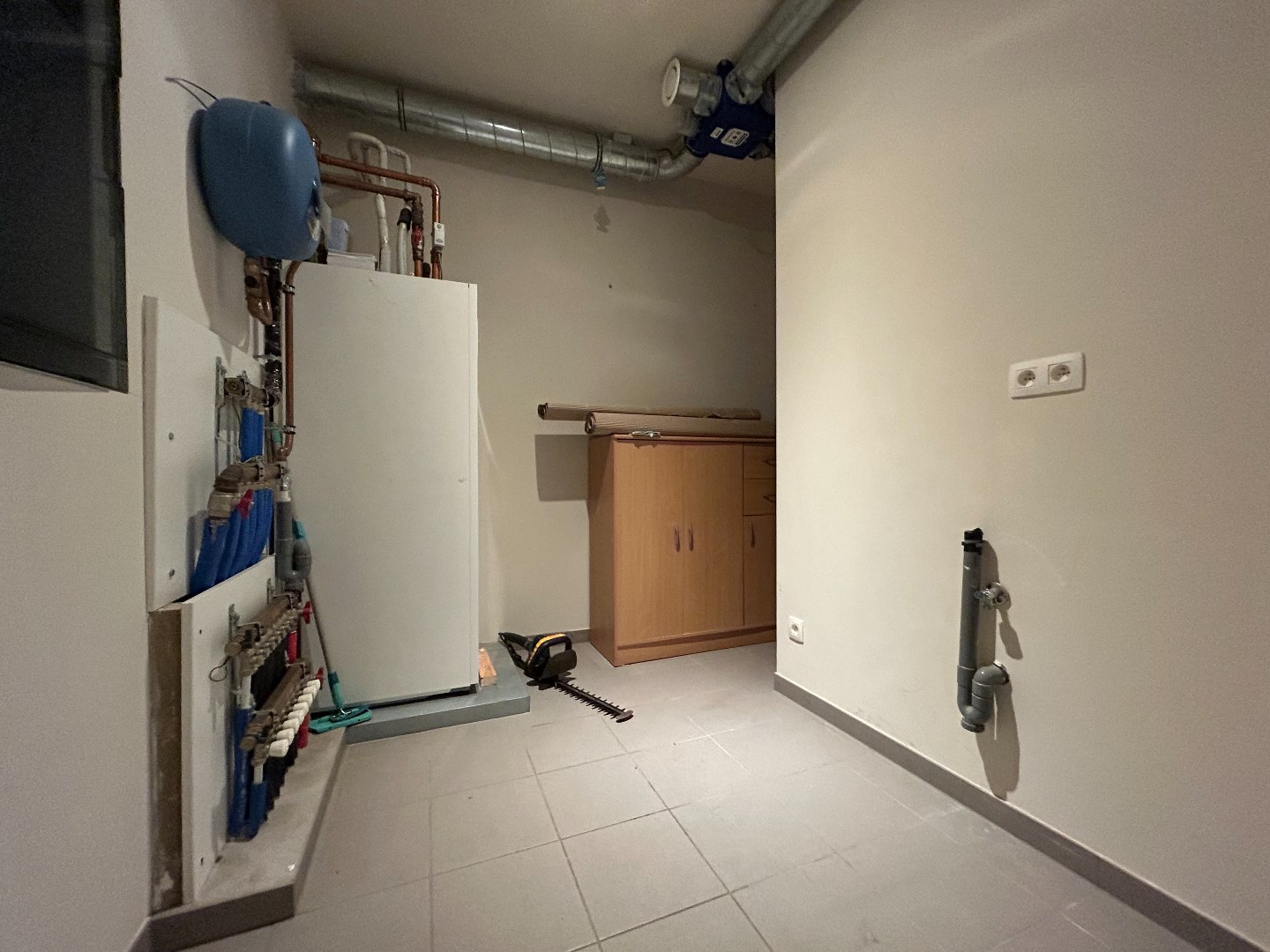 Instapklaar gelijkvloers appartement in Geel-Zammel 