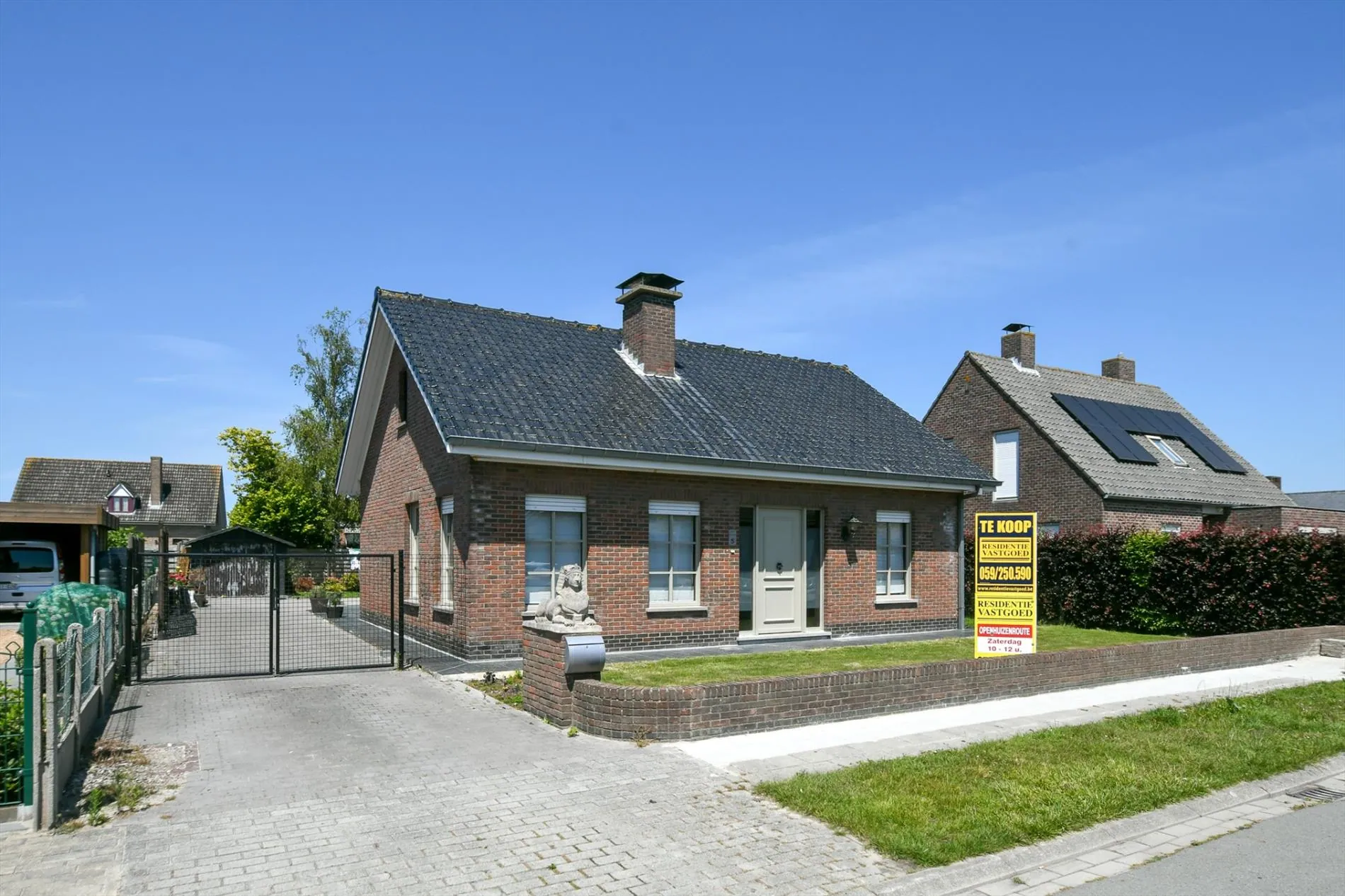  Ruime open bebouwing, type bungalow op  606 m² nabij centrum Oudenburg. 