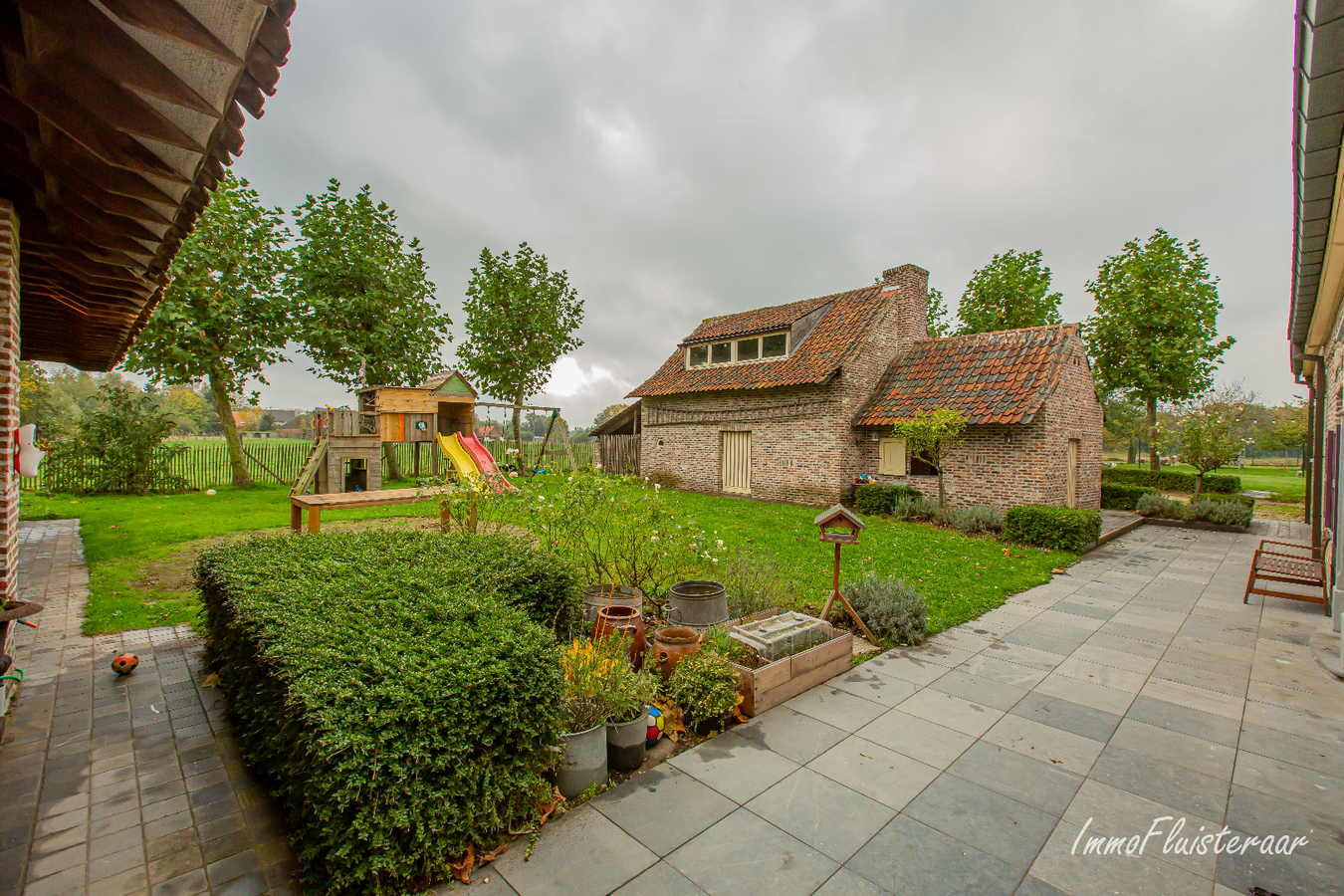 Enchanting, cozy farm with stables on 7,830m2 in Wieze 