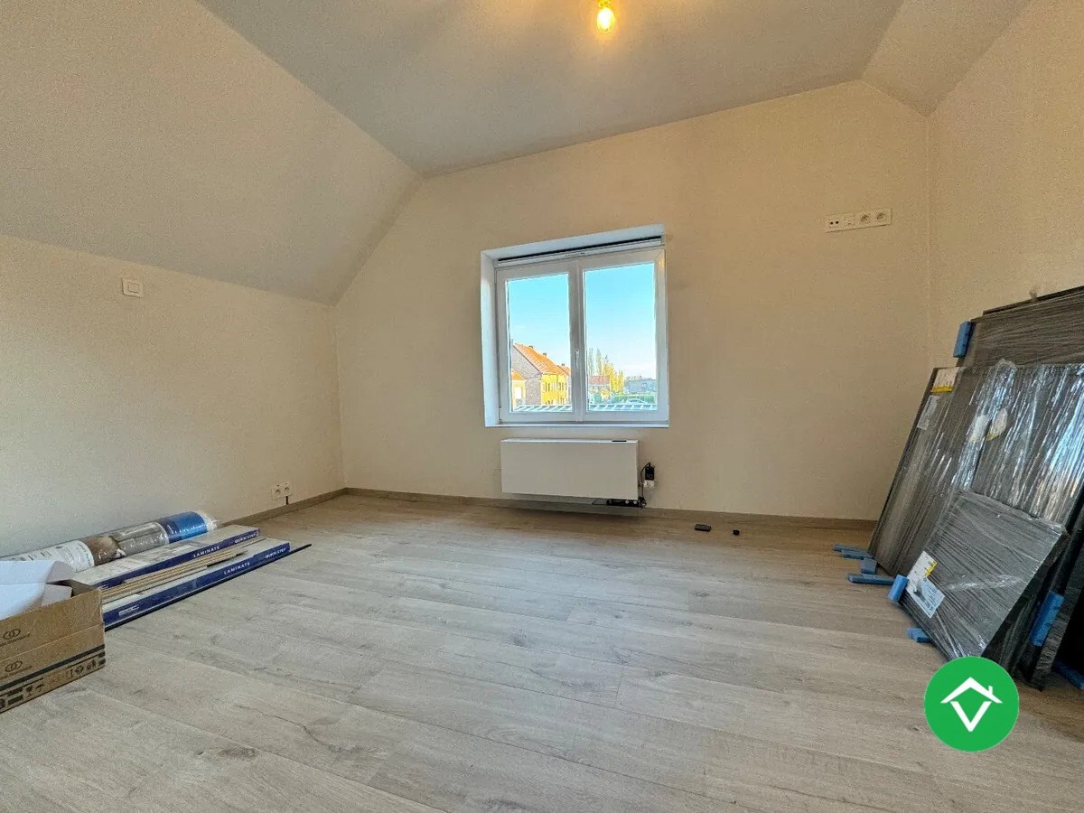 Woning met 3 slaapkamers en garage te Torhout 