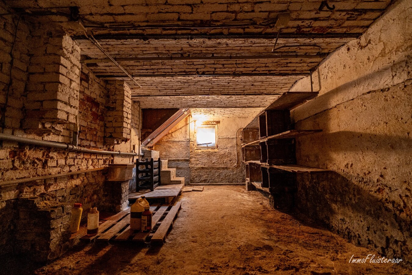 Charmante vierkantshoeve met veel potentieel op ca. 3,14 ha te Tongeren 