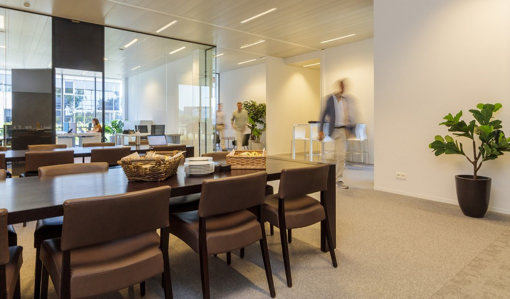 Full service kantoren in SkylinE40 business center in Aalst