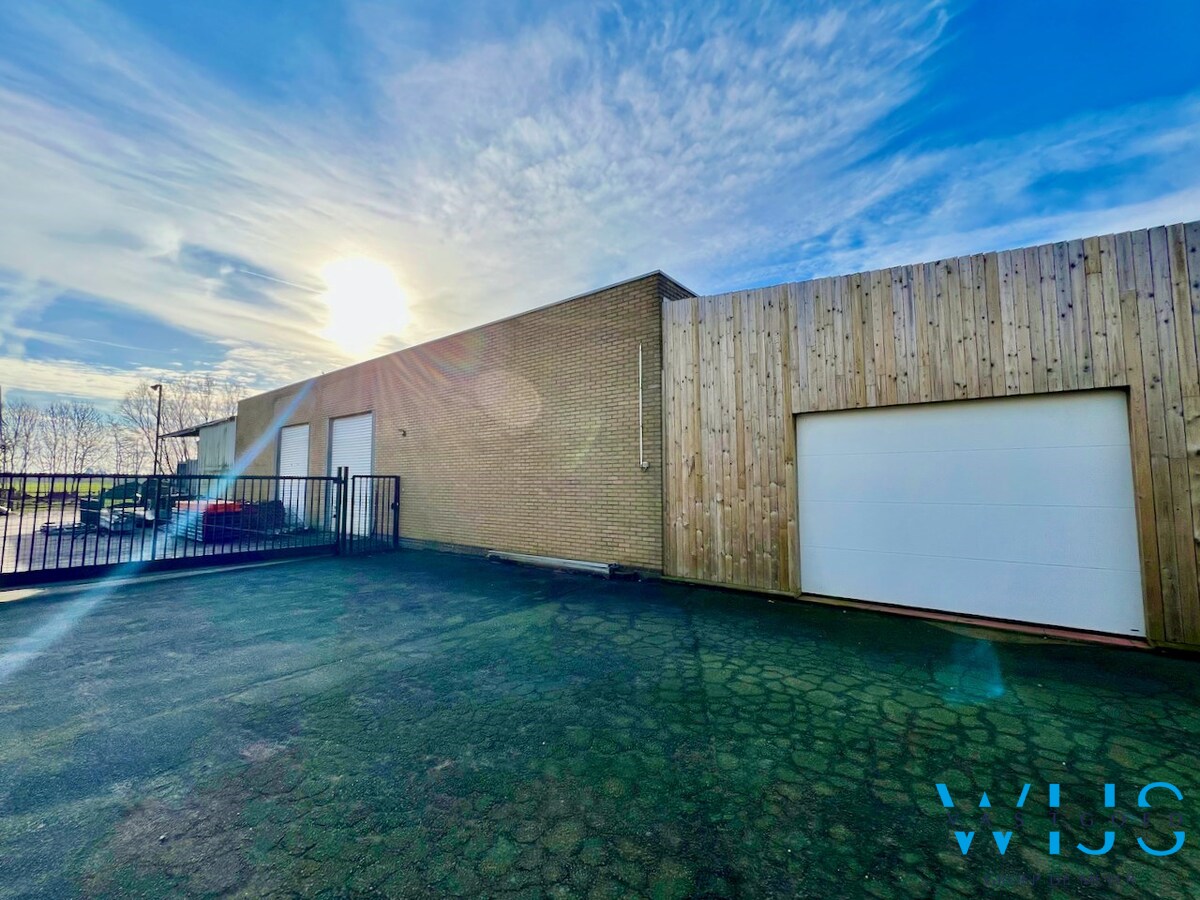 Instapklaar woonhuis met loods te centrum Ertvelde ! 