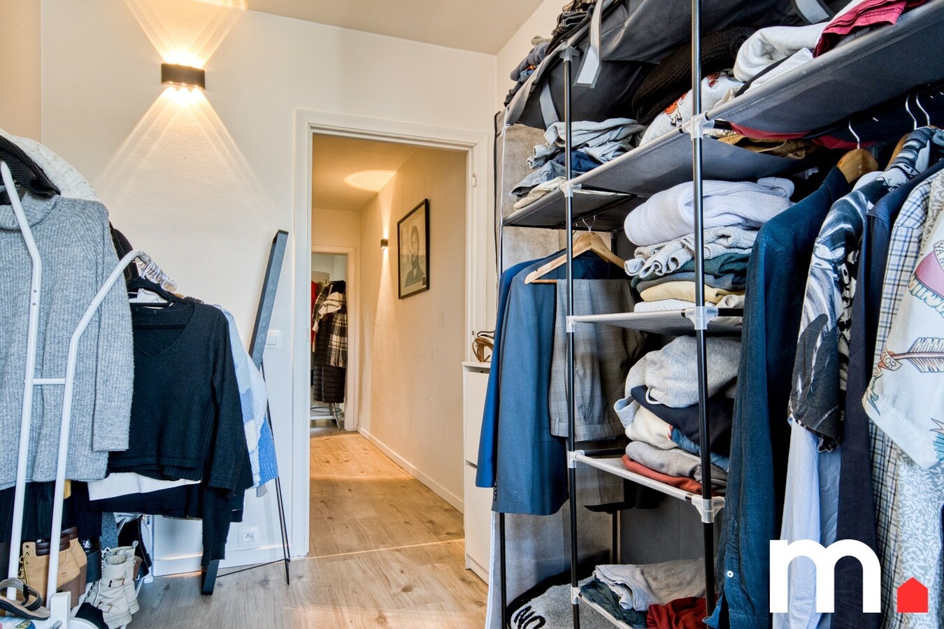 Tof &amp; Trendy bemeubeld appartement met 3 slaapkamers, 2 badkamers en garage te Heule ! 