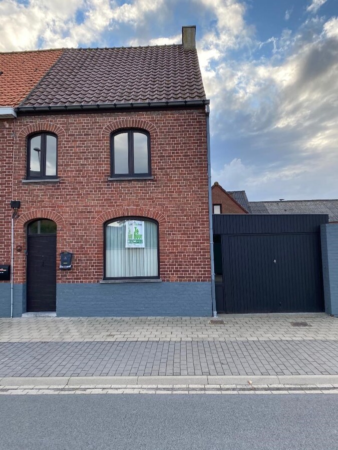 Woning met 3 slaapkamers en garage te Ichtegem 