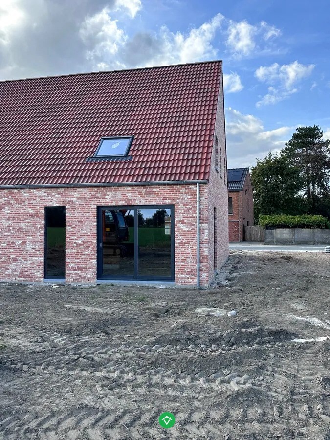 Landelijke nieuwbouwwoning met 3 tot 4 slaapkamers te Koekelare 