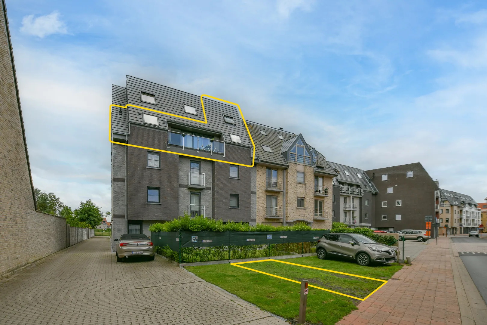 Instapklaar appartement te Bredene Duinen met 2 slaapkamers en private parking