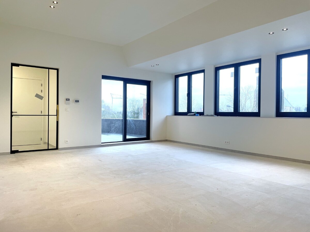 Penthouse verhuurd in Ravels