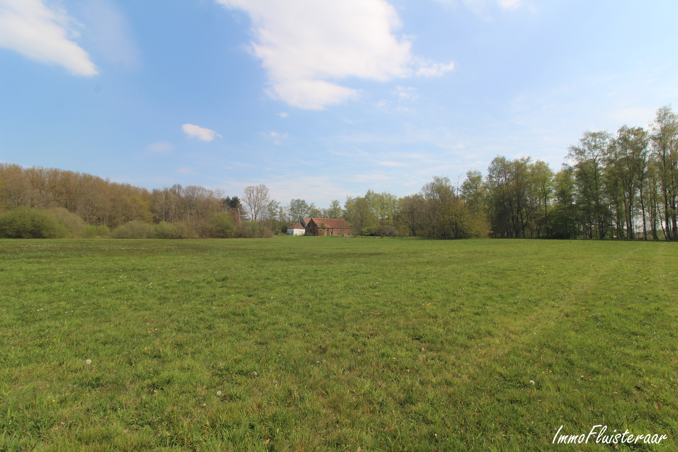 IN OPTIE - Te renoveren woning met stalgebouw/landgebouw en grond op ca. 4,20ha te Aarschot (Vlaams-Brabant) 