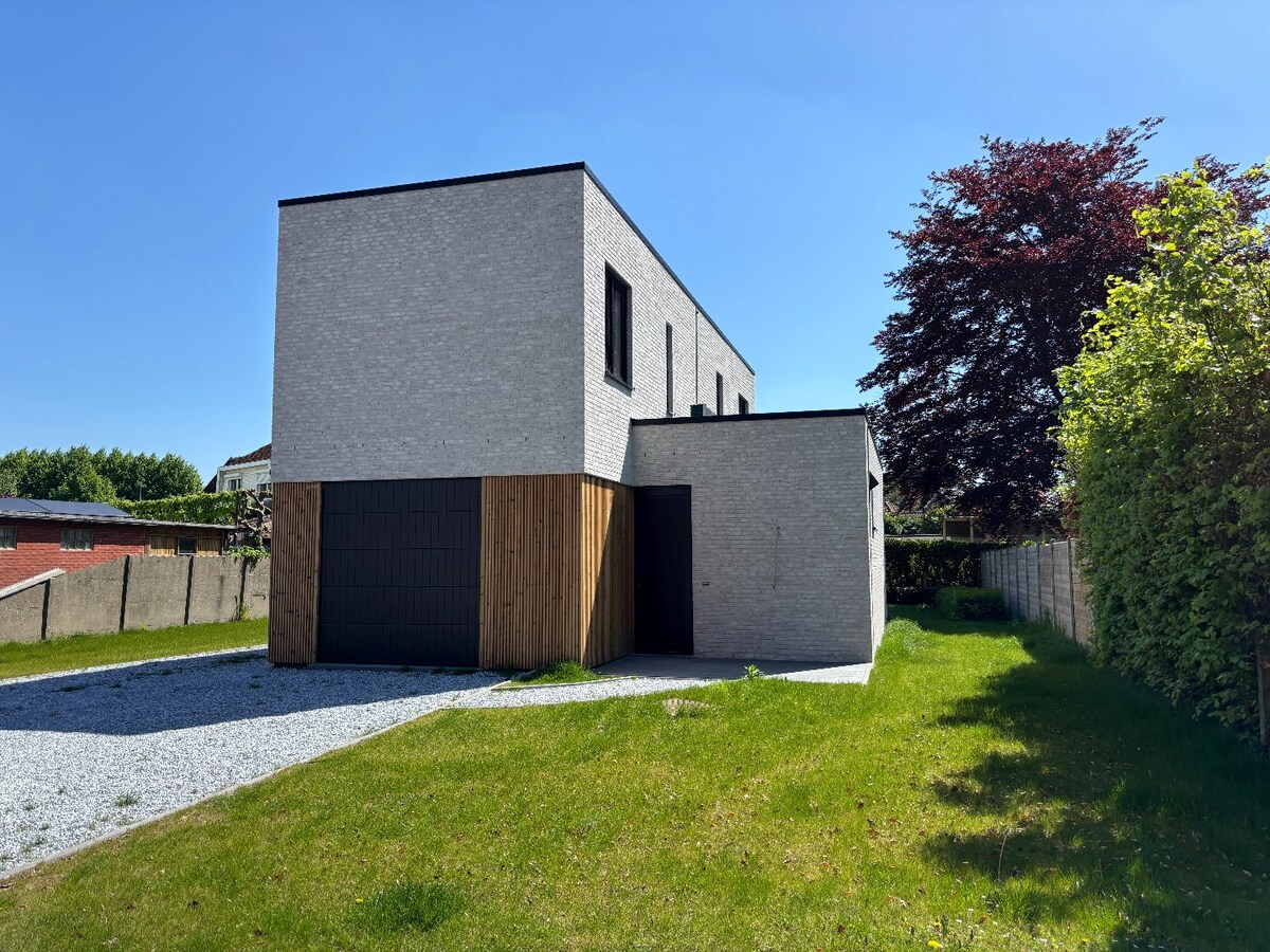 Instapklare energetische nieuwbouwwoning (A-Label) te Geel 