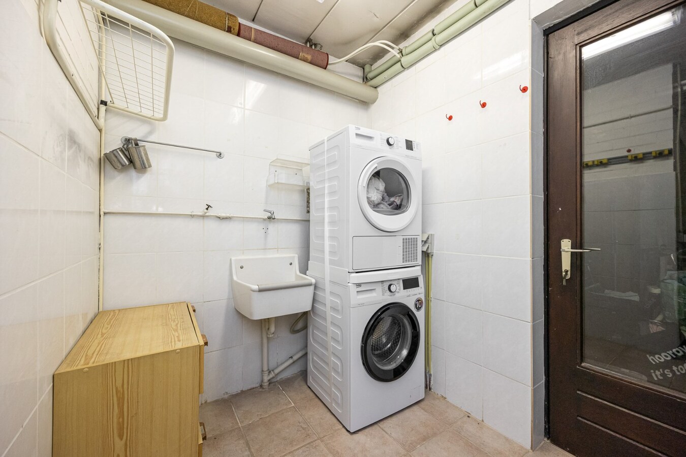 Woning met 2 slaapkamers, garage en terras 