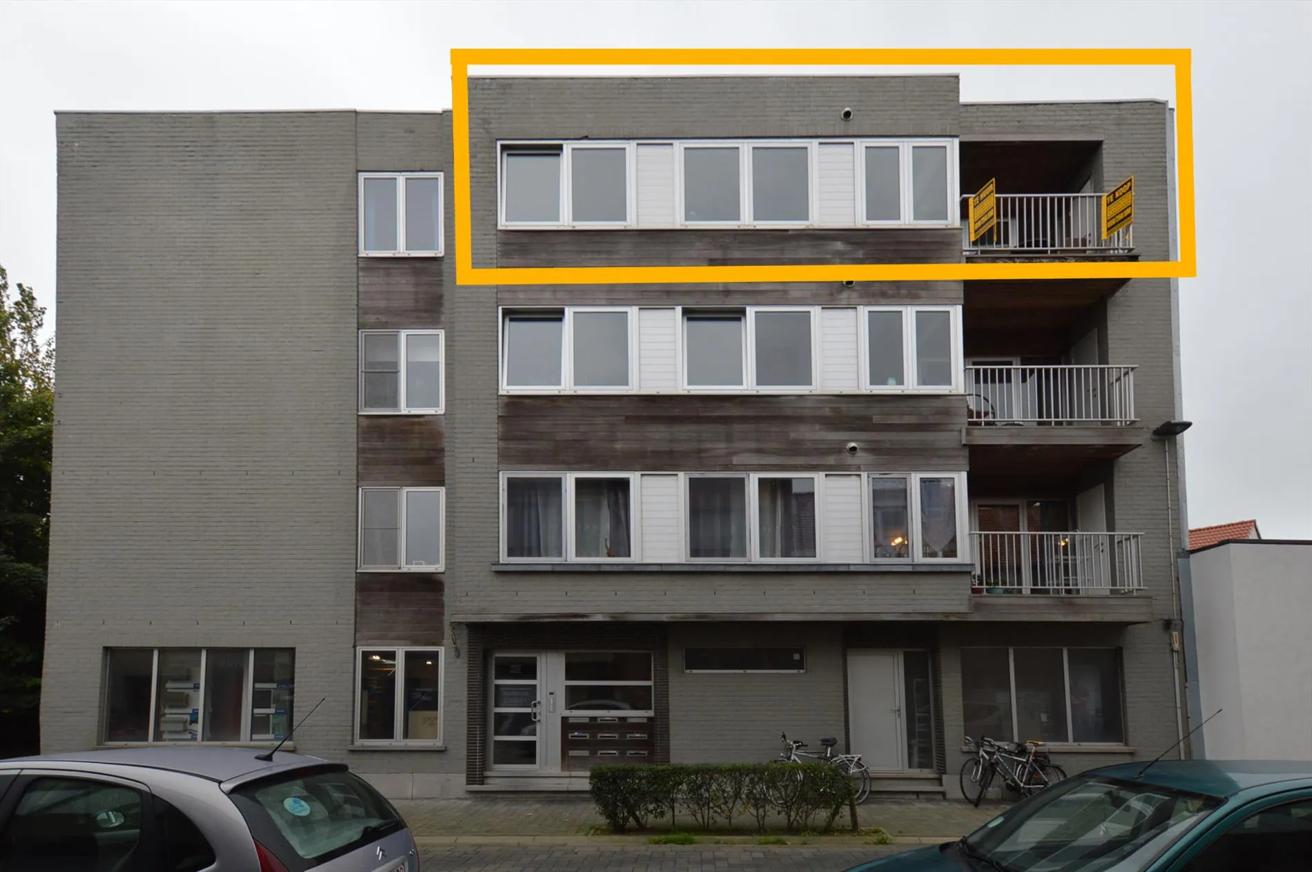 Ruim dakappartement met twee slaapkamers en open zicht