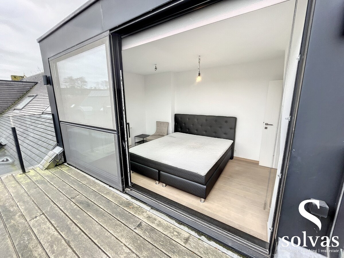 Luxueus duplex appartement met 3 slaapkamers in Res. Acacia 