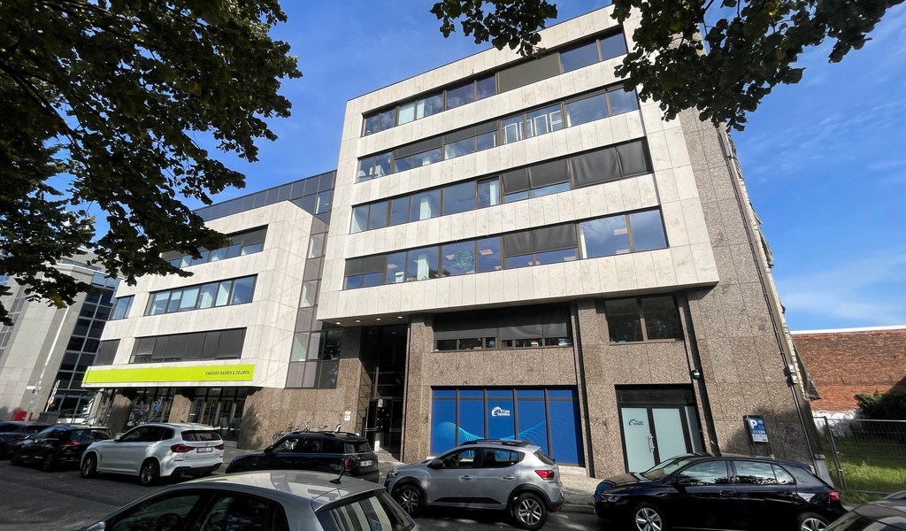 Kantoren te huur in Regent Building te Berchem