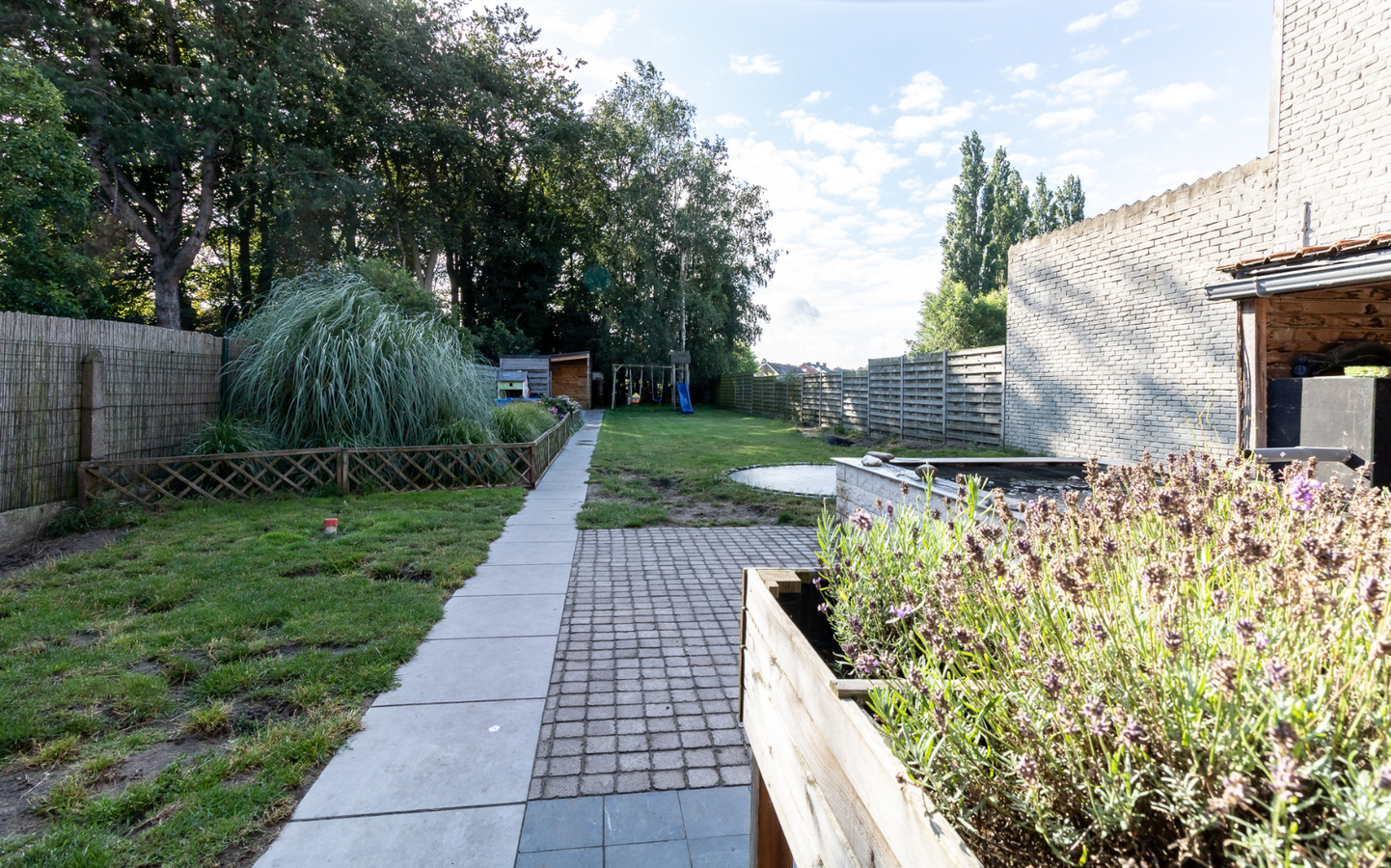 Woning met 3 slaapkamers op 807m&#178; te Koekelare 