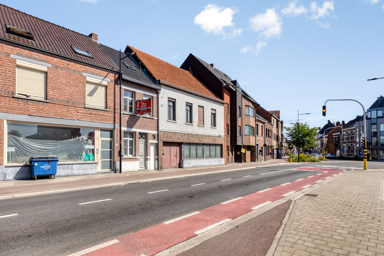 Volledig gerenoveerde stadswoning in het hart van Geel 