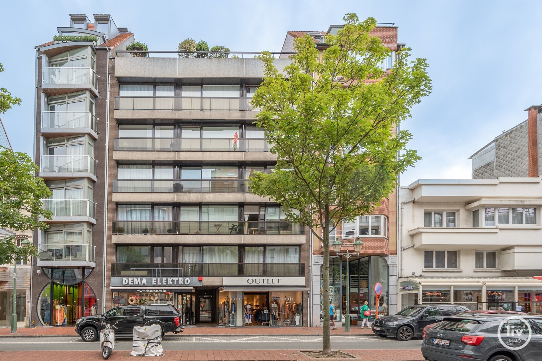 Beau studio bien am&#233;nag&#233;, situ&#233; dans l&#39;avenue Lippens &#224; quelques pas de la digue avec terrasse. 