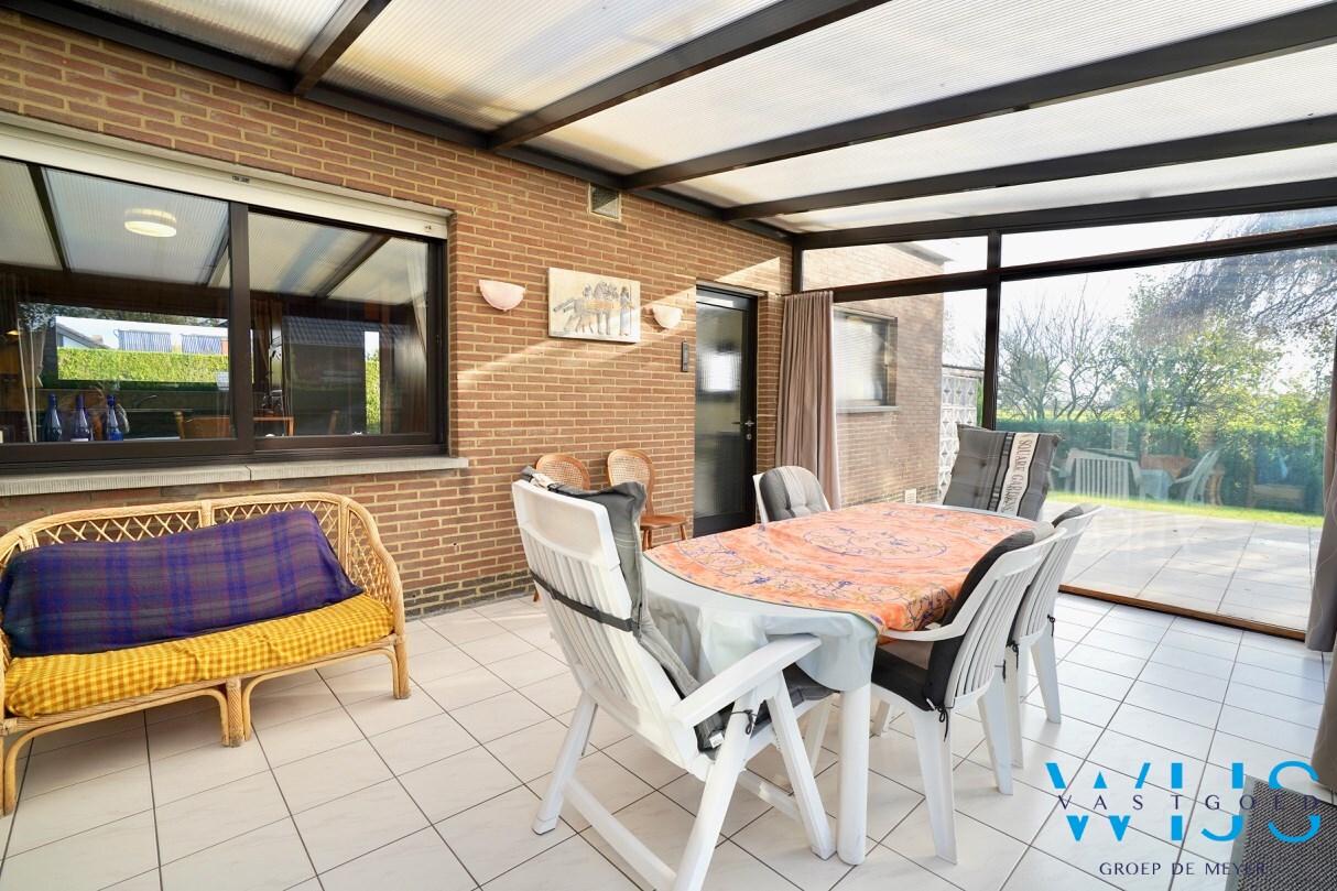 Zeer goed onderhouden woonhuis op 1.165m&#178; te ERTVELDE ! 