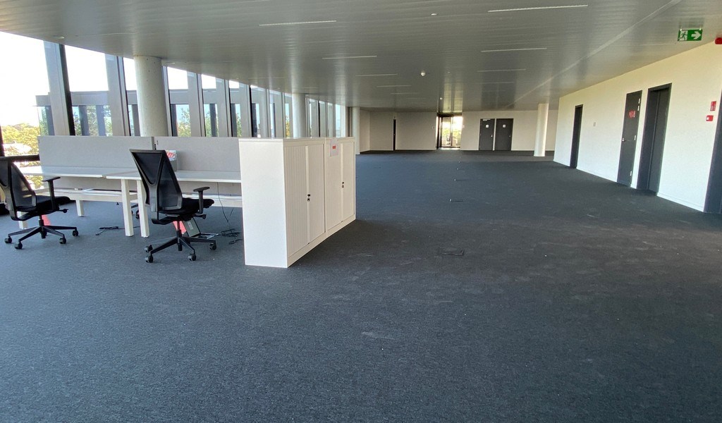 Standingvolle nieuwbouw kantoren in MG Square te Gent