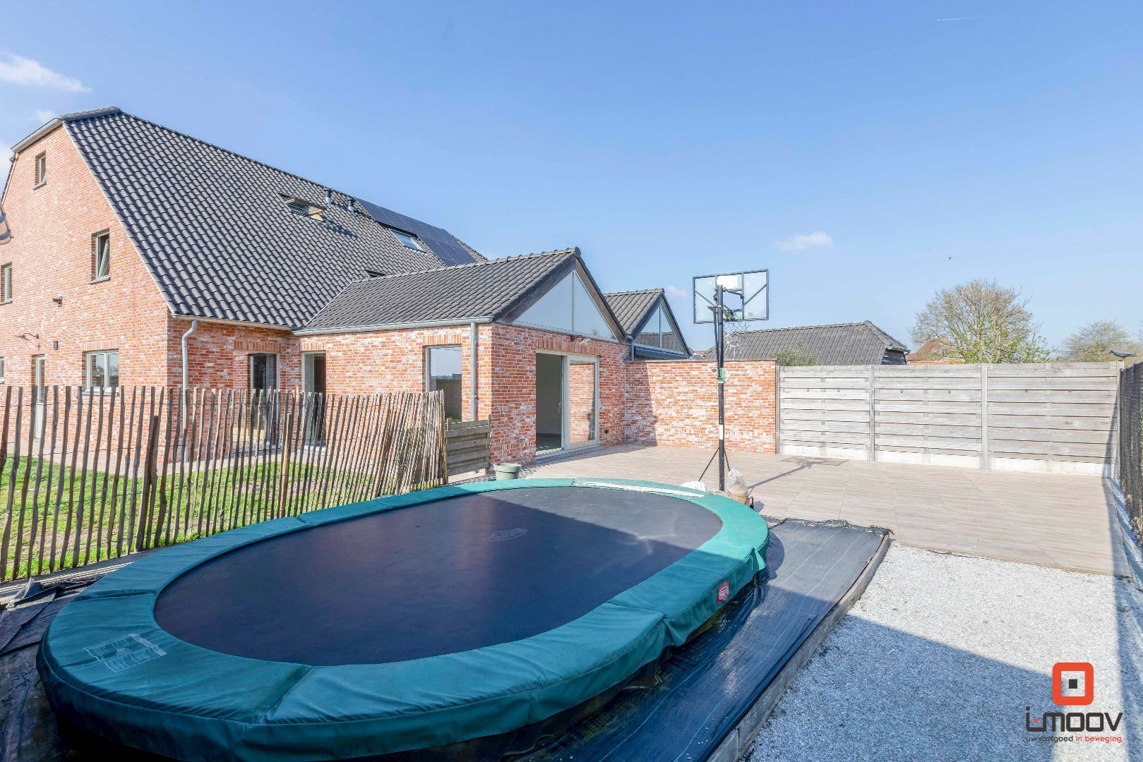 Halfopen landelijke parel in het Meetjesland – ruimte, comfort en stijl in een groene omgeving 