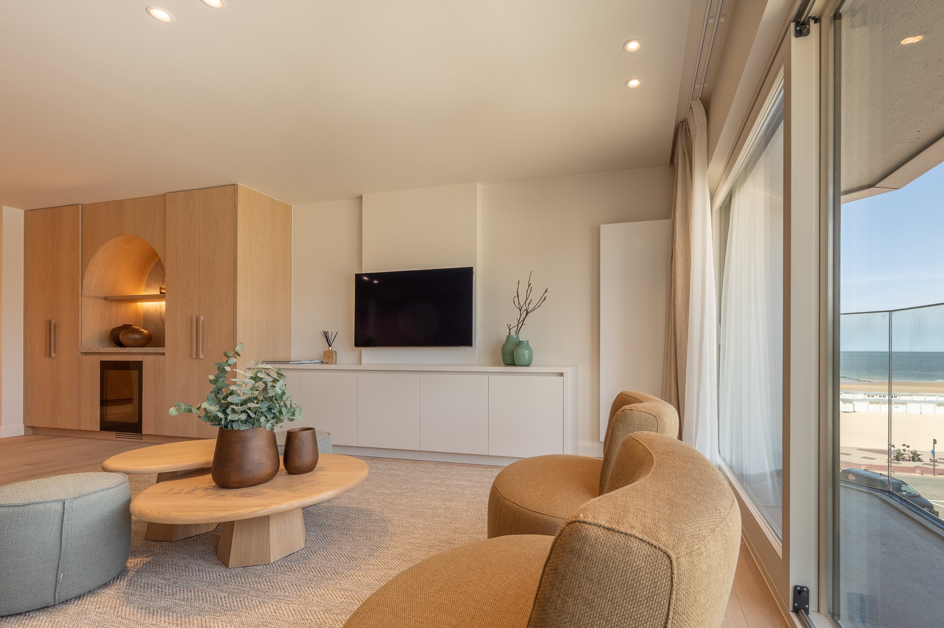 Luxueus gerenoveerd appartement met zeezicht in het Zoute. 