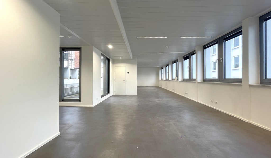 Kantoren te huur vlakbij de Arenbergschouwburg in Antwerpen