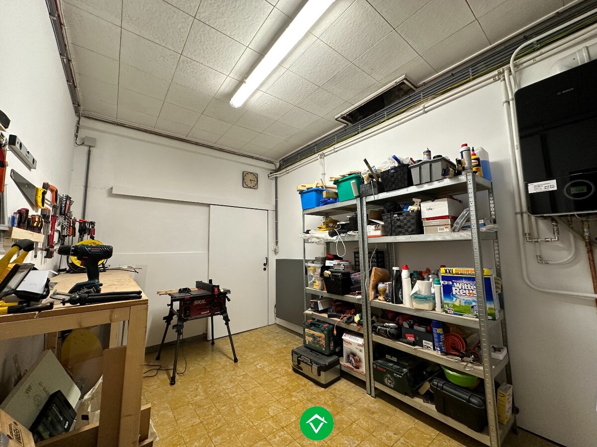 Instapklare woning met garage te koop in Oostende 