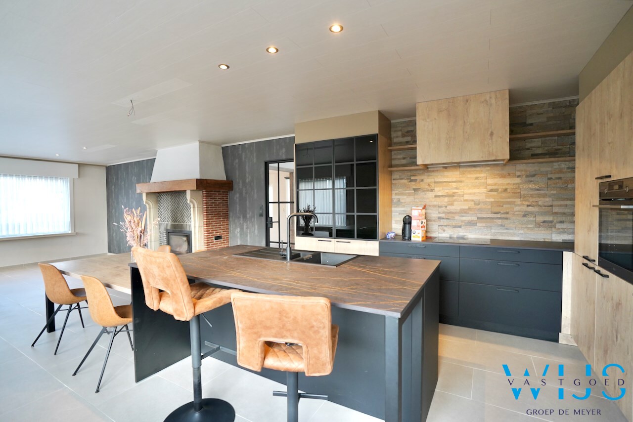 Bungalow met 2 slaapkamers op TOPlocatie ! 