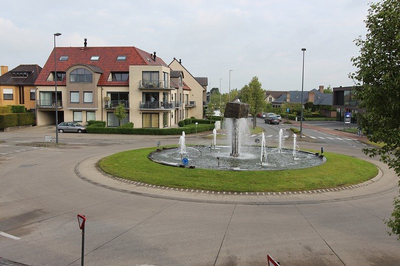 Appartement met 2 slaapkamers en autostandplaats te Koekelare 