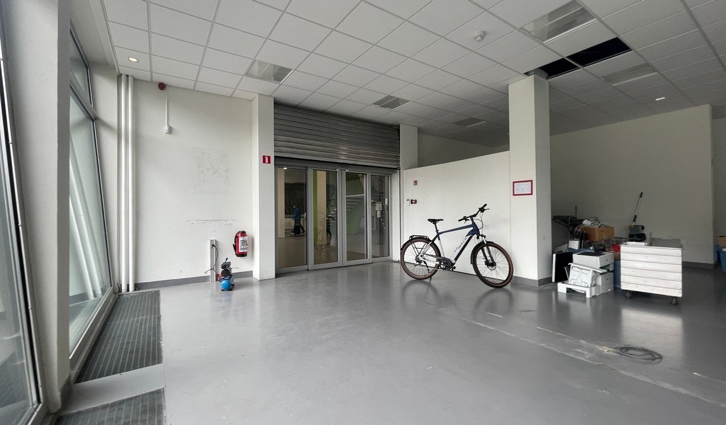 Kantoren en magazijn te huur in Ceka Center te Antwerpen