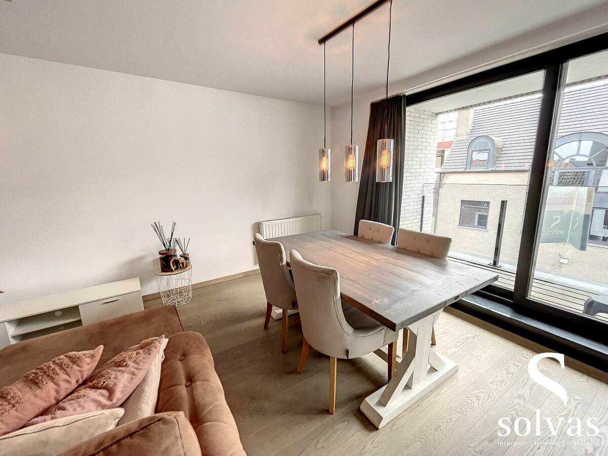 Luxueus duplex appartement met 3 slaapkamers in Res. Acacia 