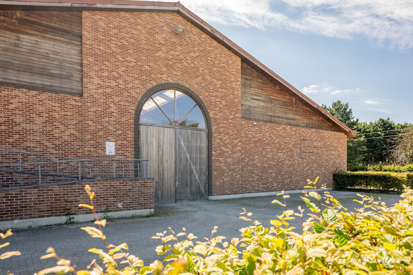 Equestrian center on approximately 7,1ha in Heist-op-den-Berg. 