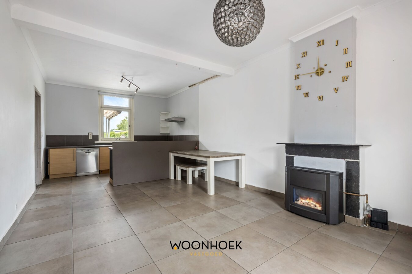 Residentieel gelegen gezinswoning met prachtig uitzicht op de velden te Eksaarde 