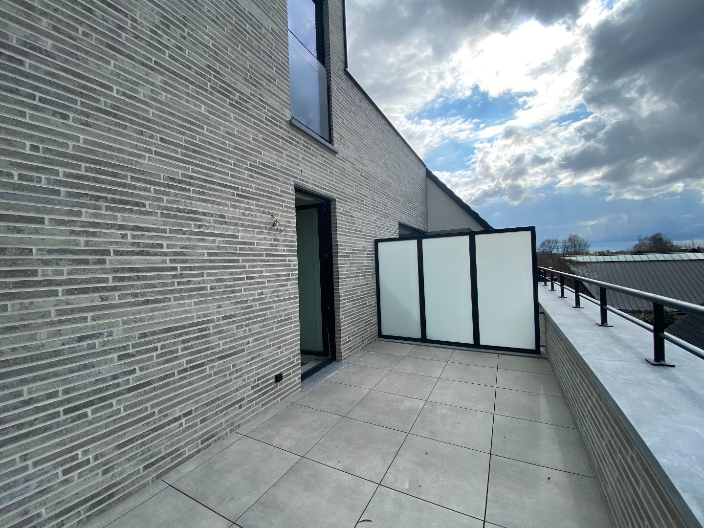 Nieuwbouw duplex appartement met 2 slaapkamers op toplocatie in Waregem! 