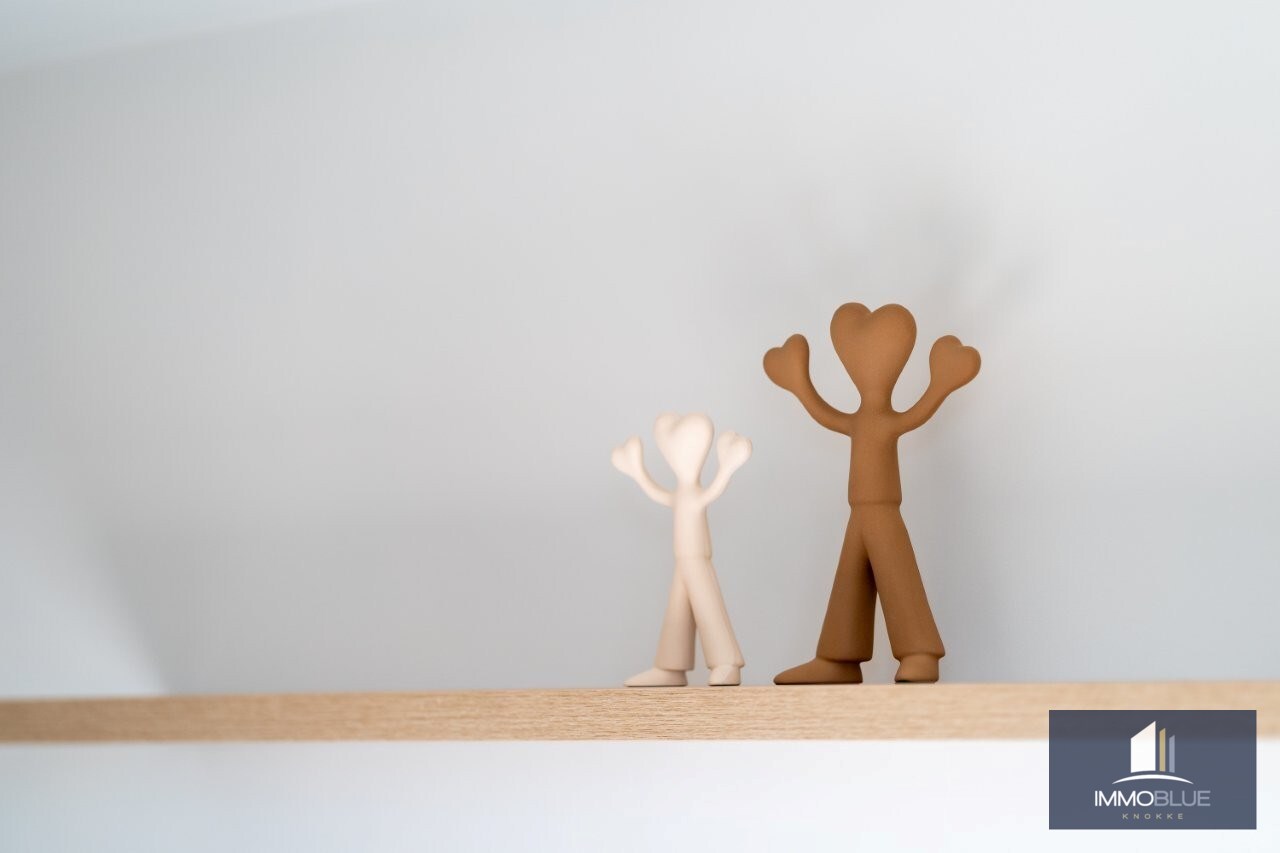 Appartement enti&#232;rement r&#233;nov&#233; et lumineux, situ&#233; dans une petite r&#233;sidence. 