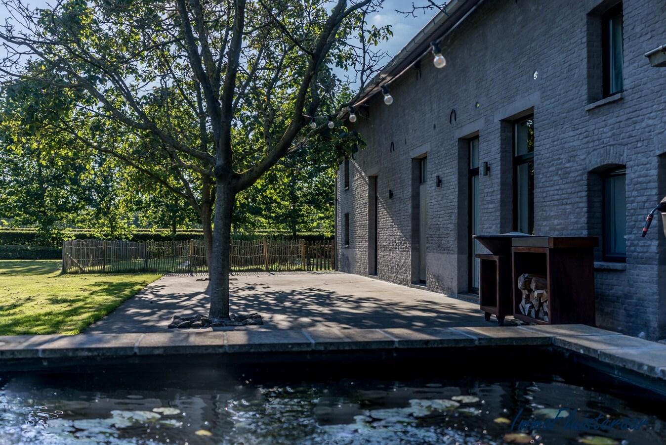 Uitzonderlijk gerenoveerd landhuis op een perceel van 3,9 ha te Geel 