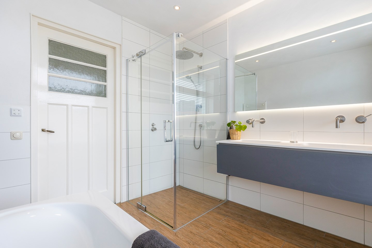 Let op deze woning doet mee aan de NVM Open Huizen Dag op zaterdag 1 april van 11:00 tot 15:00! 