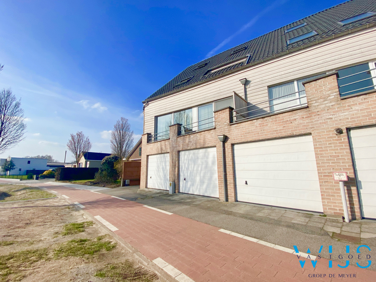 3slaapkamer appartement met leuk dakterras &amp; garage te ERTVELDE / RIEME! 