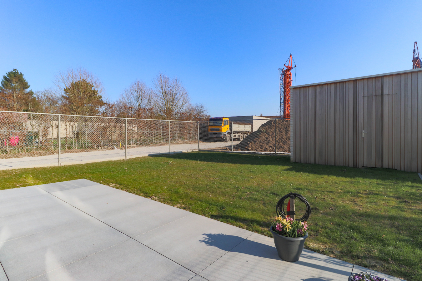 Moderne nieuwbouwwoningen met garage in groene omgeving te Kuurne 