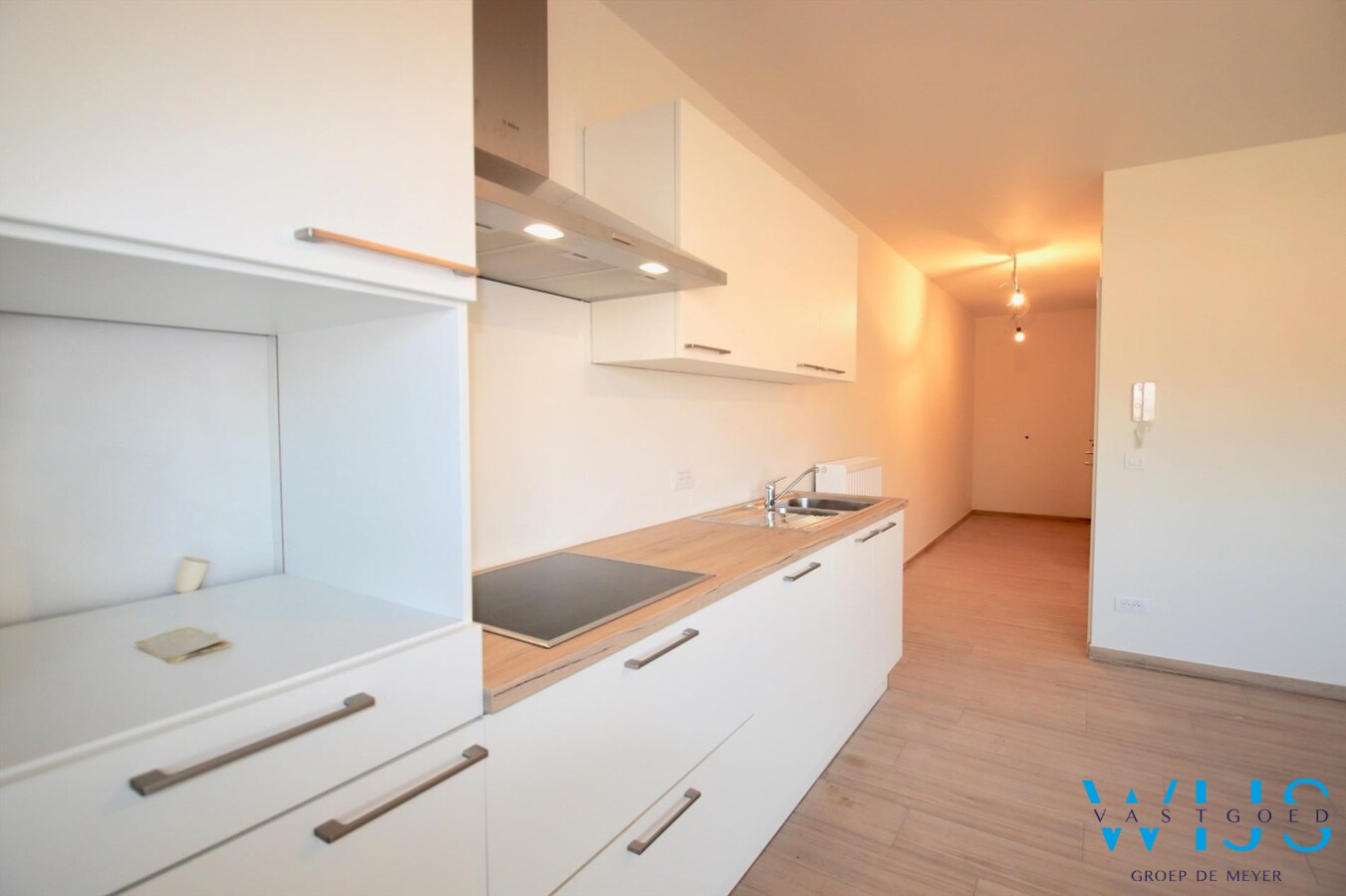 Gezellig &#233;&#233;nslaapkamerappartement met zonneterras in hartje ERTVELDE! 