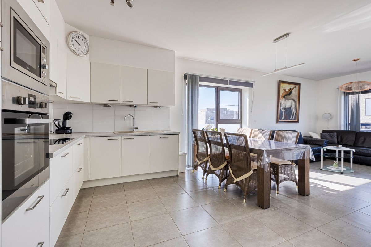 Instapklaar en energiezuinig appartement op centrale ligging in Tongeren 