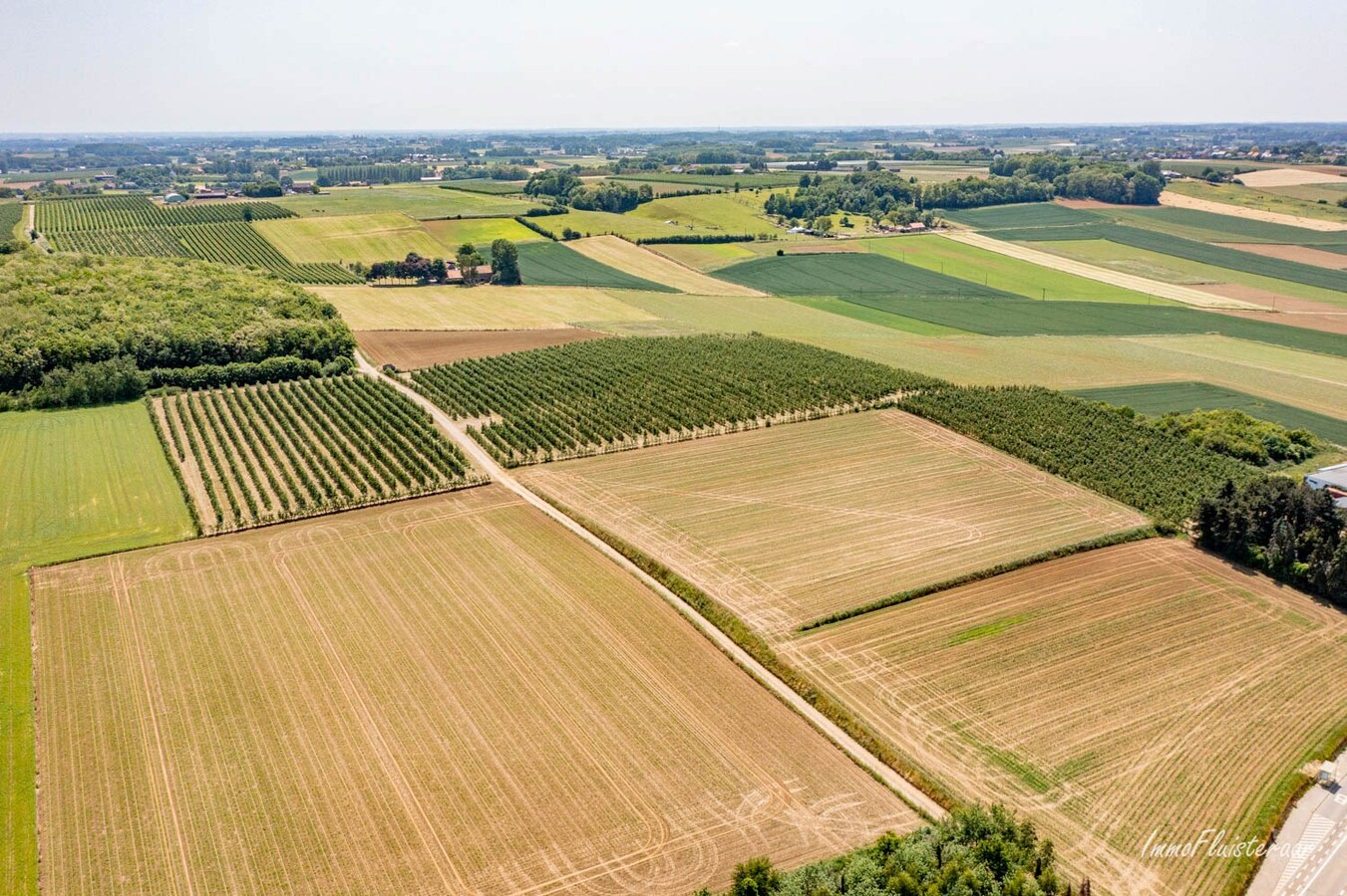 Landelijk gelegen te renoveren boerderij met bedrijfswoning op ca. 7,5ha te Tielt-Winge (Vlaams Brabant) 