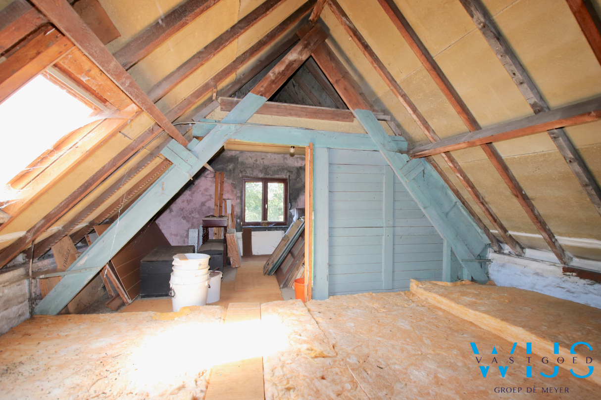 Fantastisch gelegen woonhuis op 1430m&#178; te Lievegem ! 