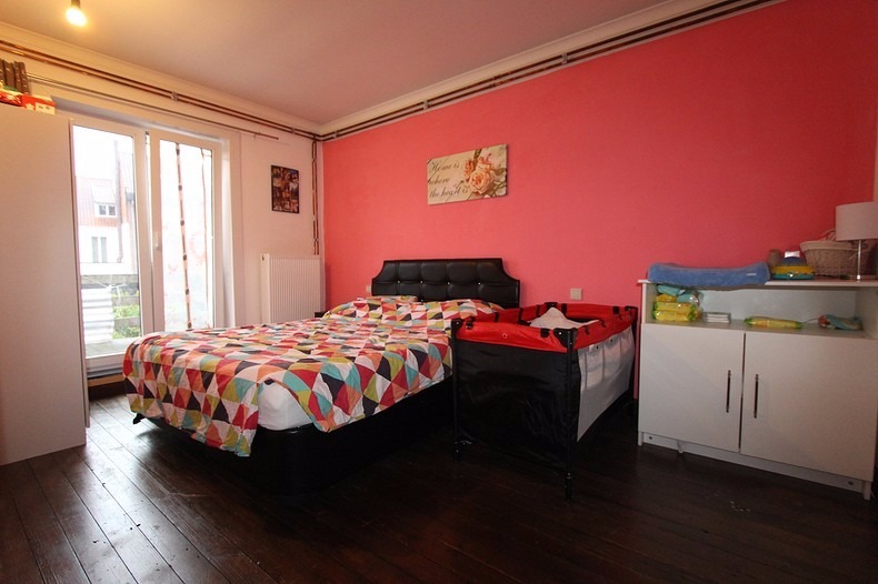 Appartement met 3 slaapkamers en autostandplaats in het centrum van Roeselare 