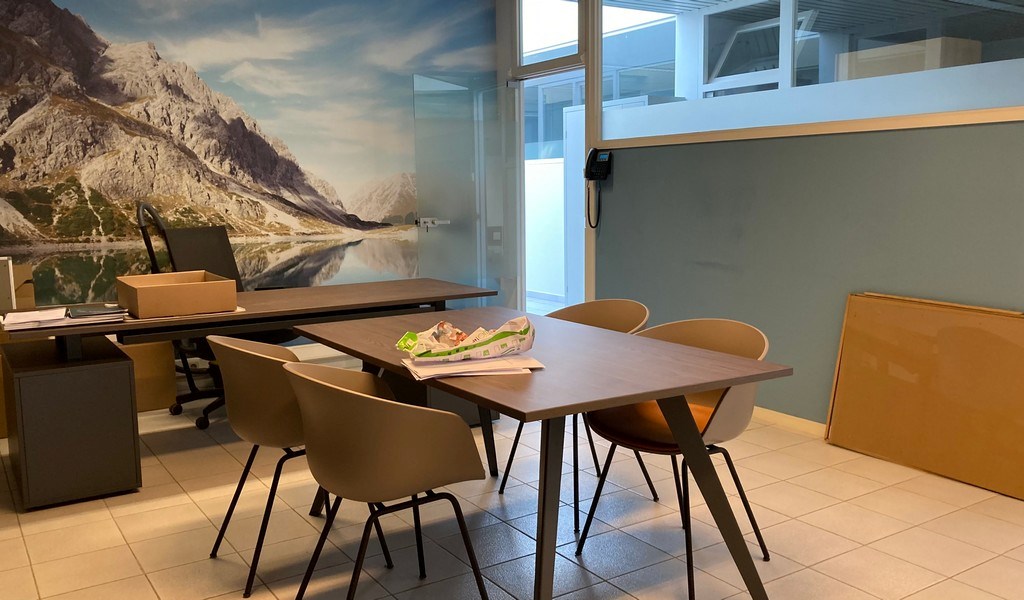 Kantoren en opslagruimte te huur in New Westral Business Center in Nazareth