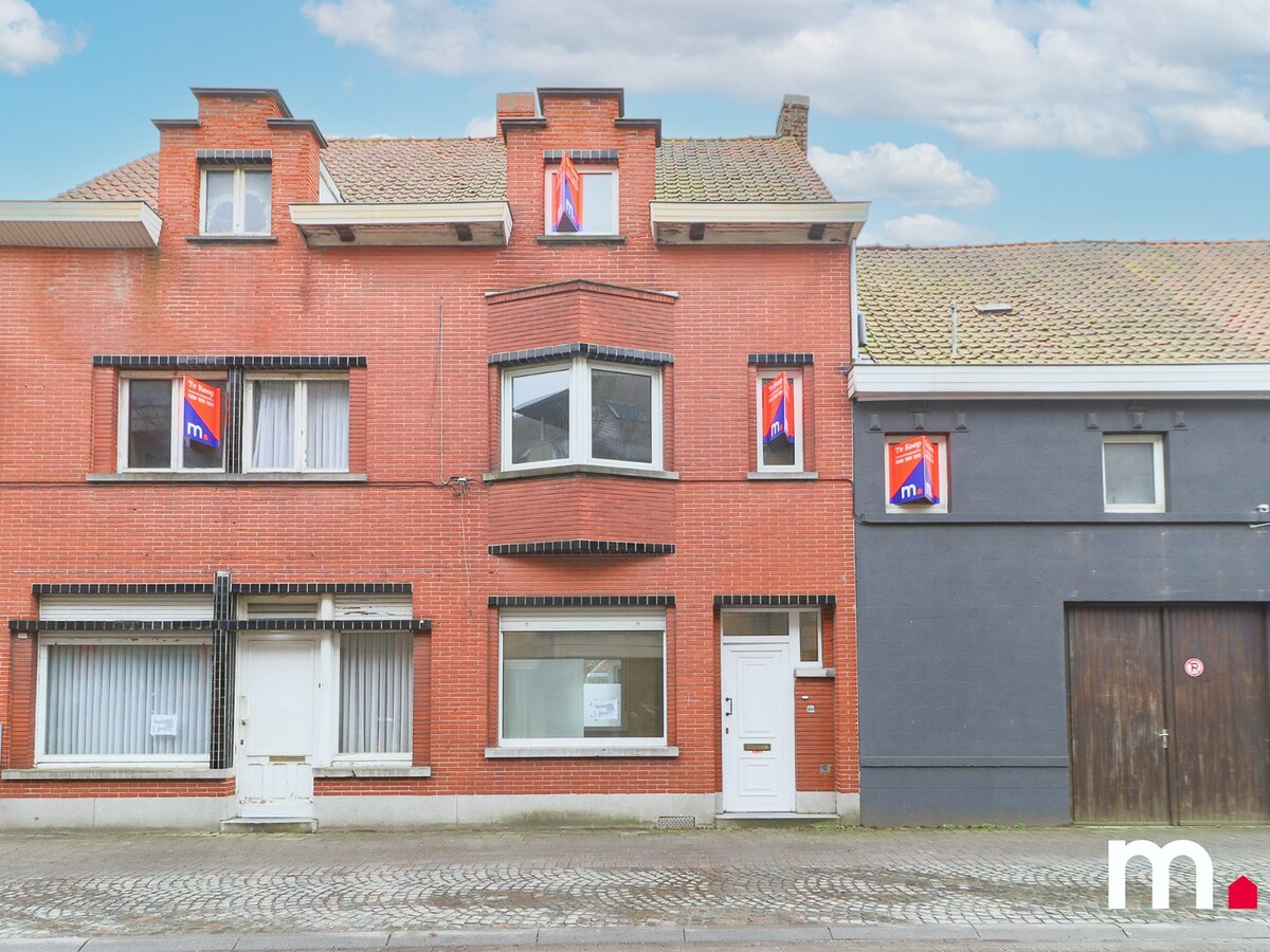 Woning te Deerlijk met zonnige tuin nabij het centrum met 4 slaapkamers! 