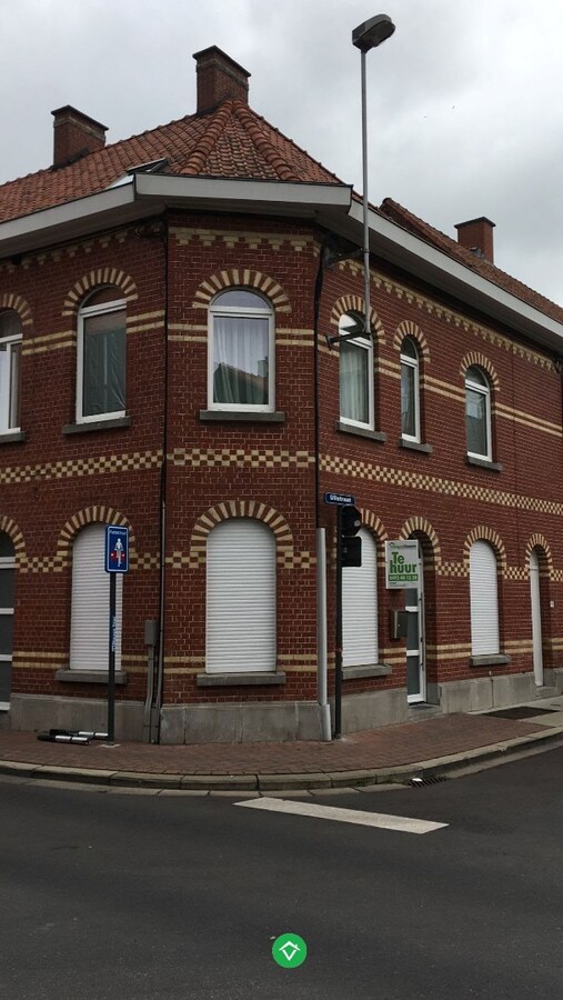 Gerenoveerde woning met 2 slaapkamers in centrum Roeselare 