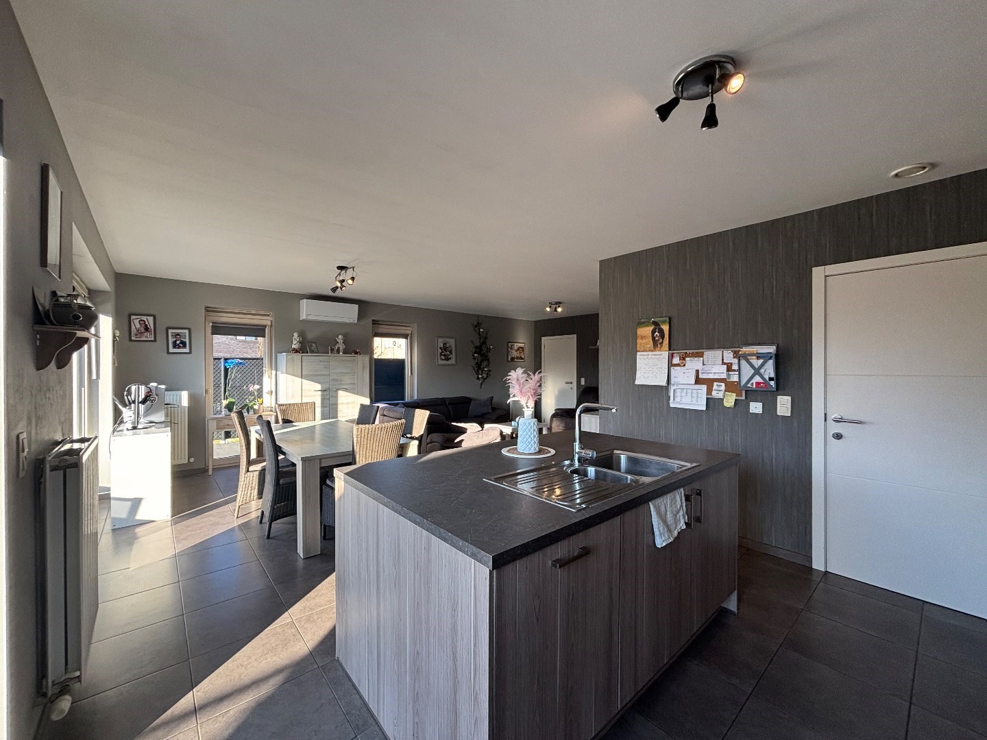 Energiezuinige gezinswoning met 3 ruime slaapkamers in Leopoldsburg 