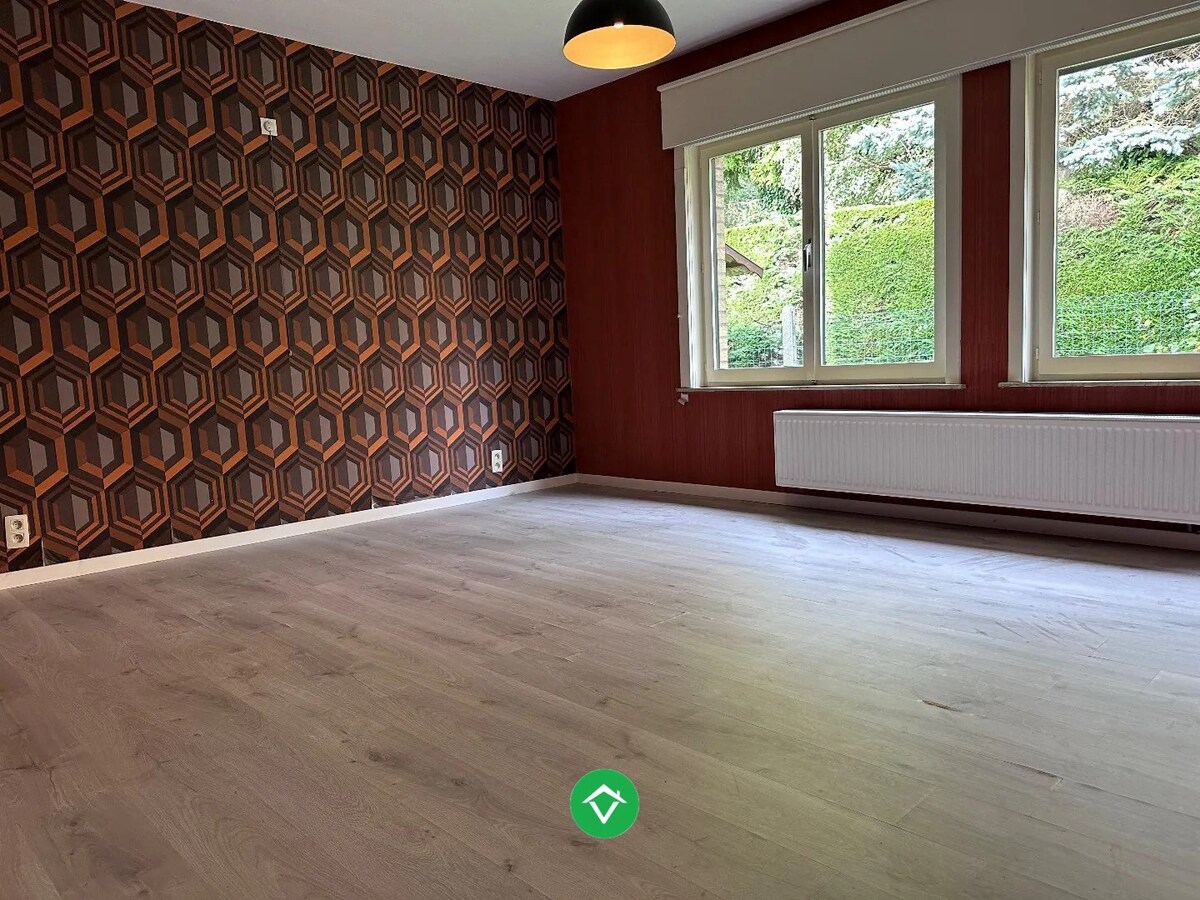 Alleenstaande woning met garage en tuin te Gistel 